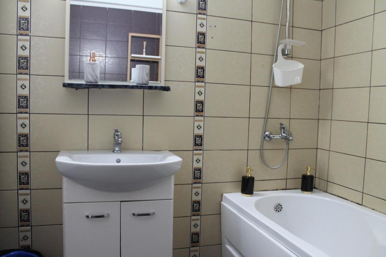 Yua'Shomes-Bussiness And Travel Apartment Kluž Exteriér fotografie